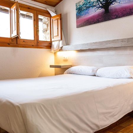 Hostal Casa Palmira Espot Exterior photo