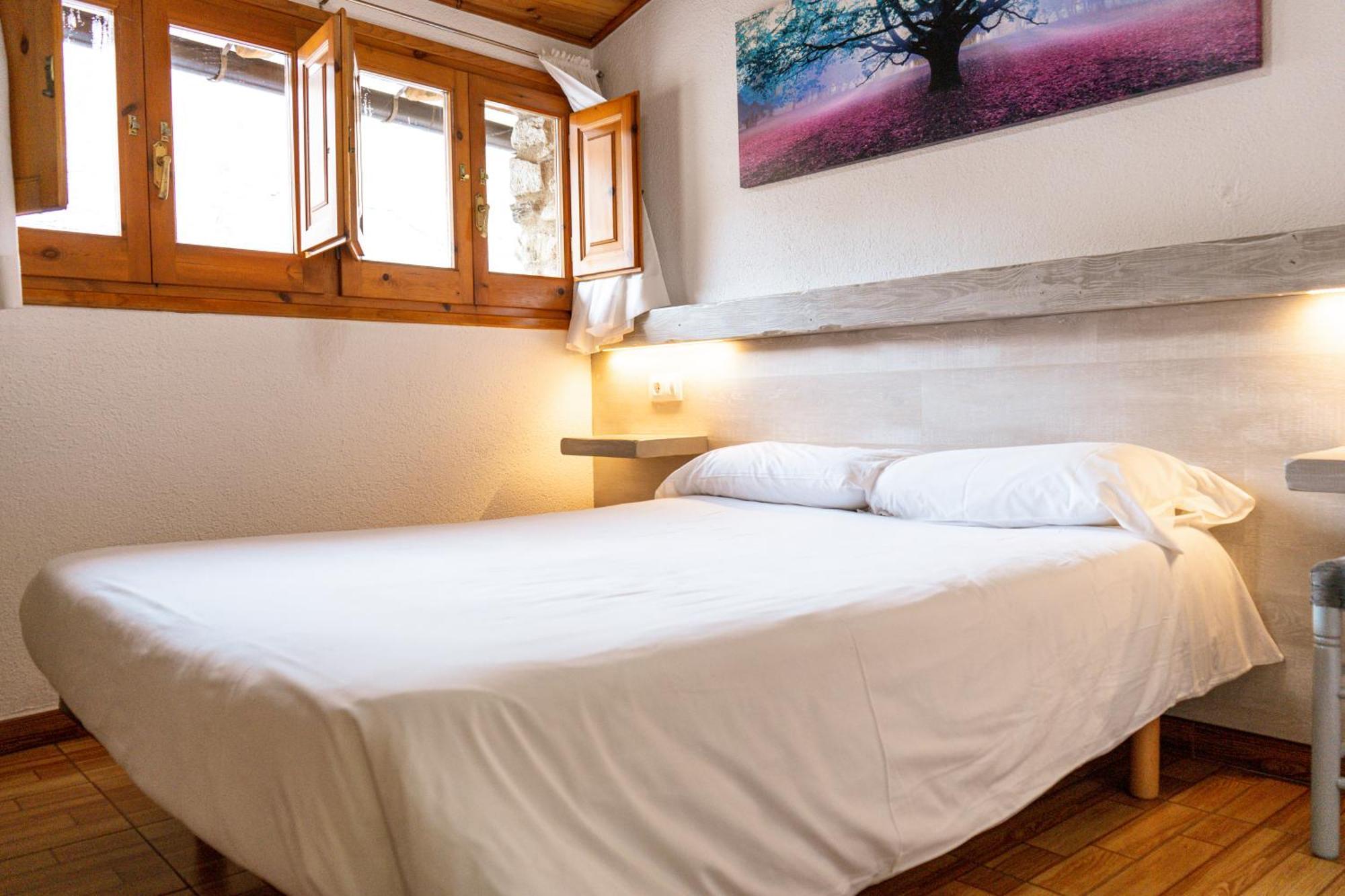 Hostal Casa Palmira Espot Exterior photo